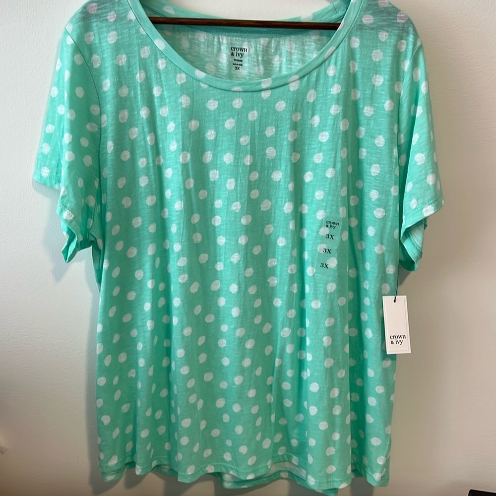 Crown & Ivy polka dot tee